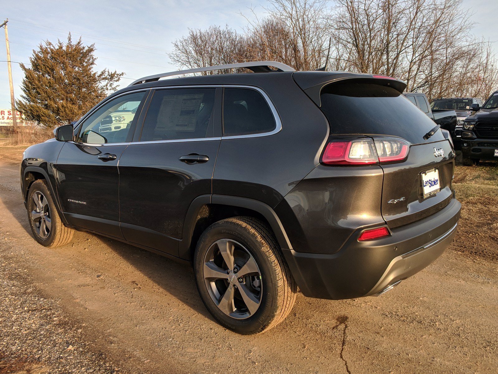 New 2020 JEEP Cherokee Limited 4×4 Sport Utility