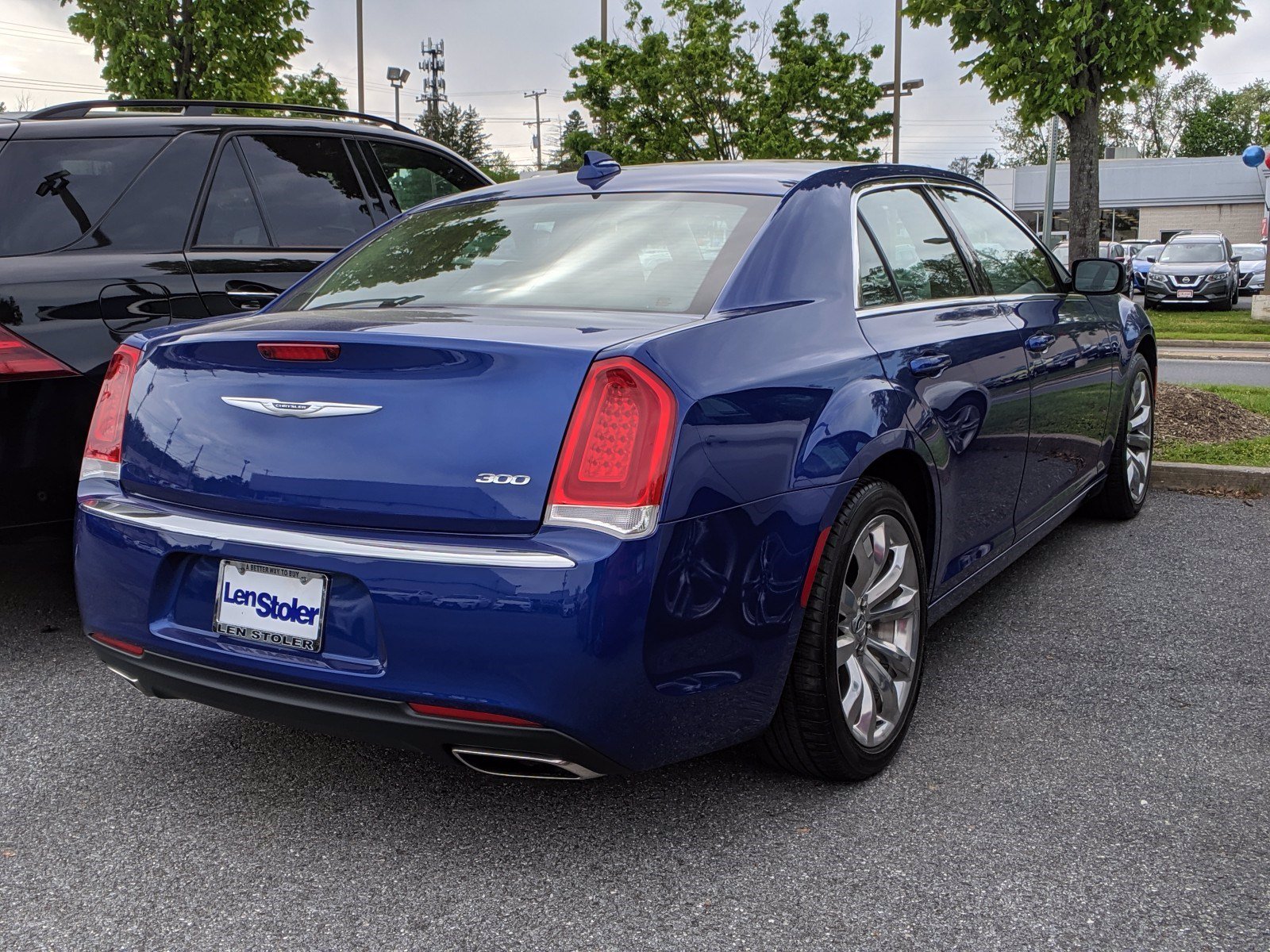 PreOwned 2019 Chrysler 300 Touring L RWD 4dr Car