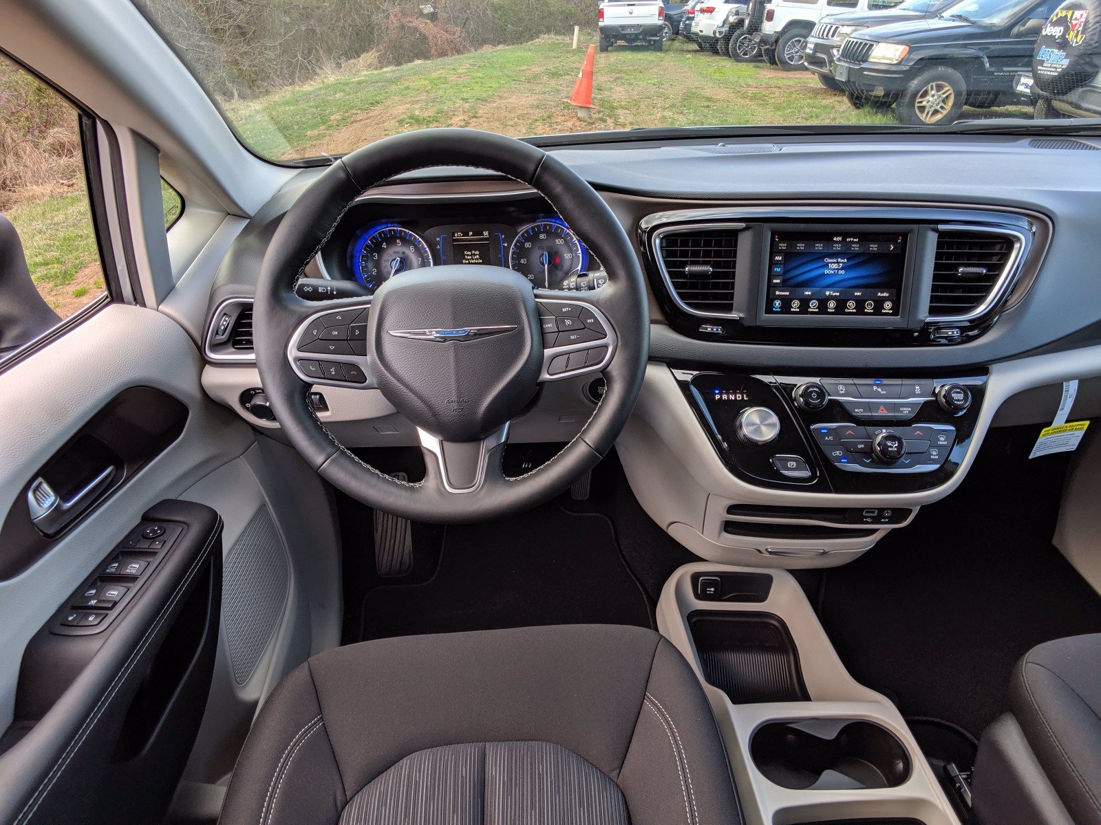 New 2020 CHRYSLER Voyager LX FWD Passenger Van