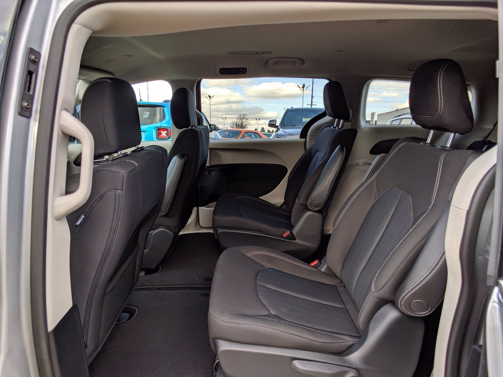 New 2020 CHRYSLER Voyager LX FWD Passenger Van